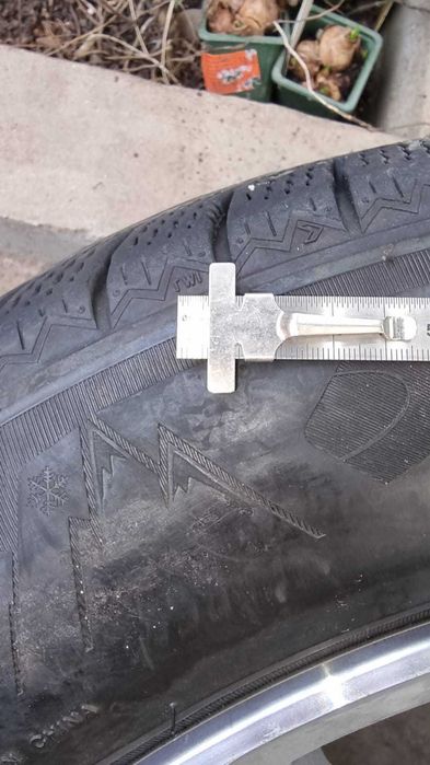 Vand Jante aliaj second hand 235 x 55 x 18 cu gume DAVANTI VENTURA