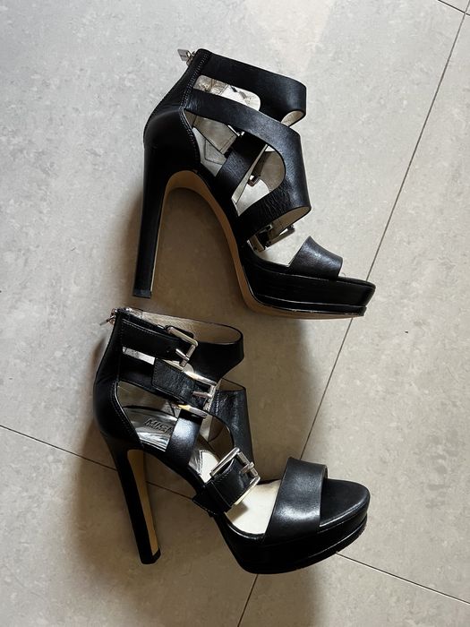 Michael Kors Lucinda черни сандали на ток