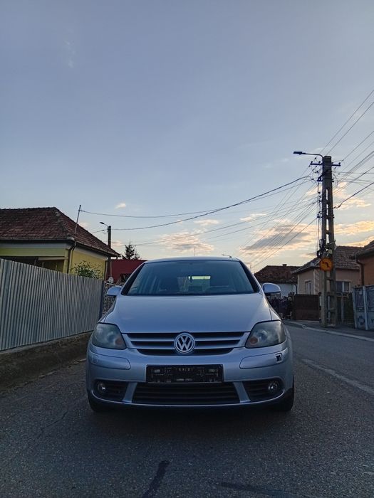 Wolkswagen golf 5 plus