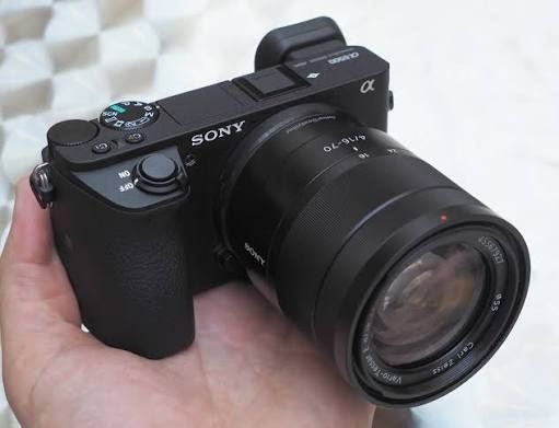 Продам фотоаппарат  sony 6500