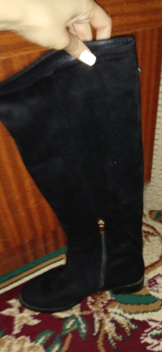 Продам сапоги почти новые.