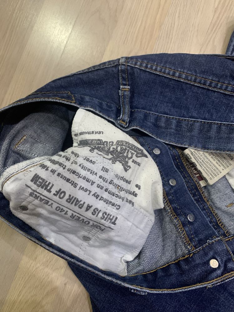 Оригинални мъжки дънки Levi’s 38 номер