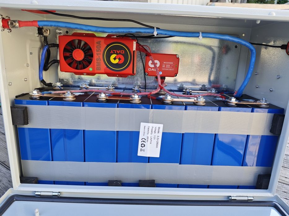 Аккумулятор солнечной электростанции литиевый  ZAR 320ач\24в LiFePO4