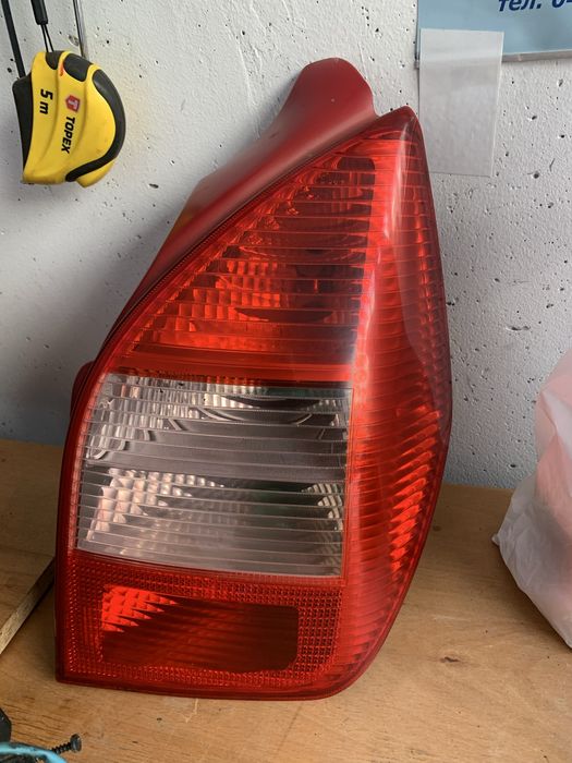 Cotroen C 2  Ситроен C 2 Сопове о огледало