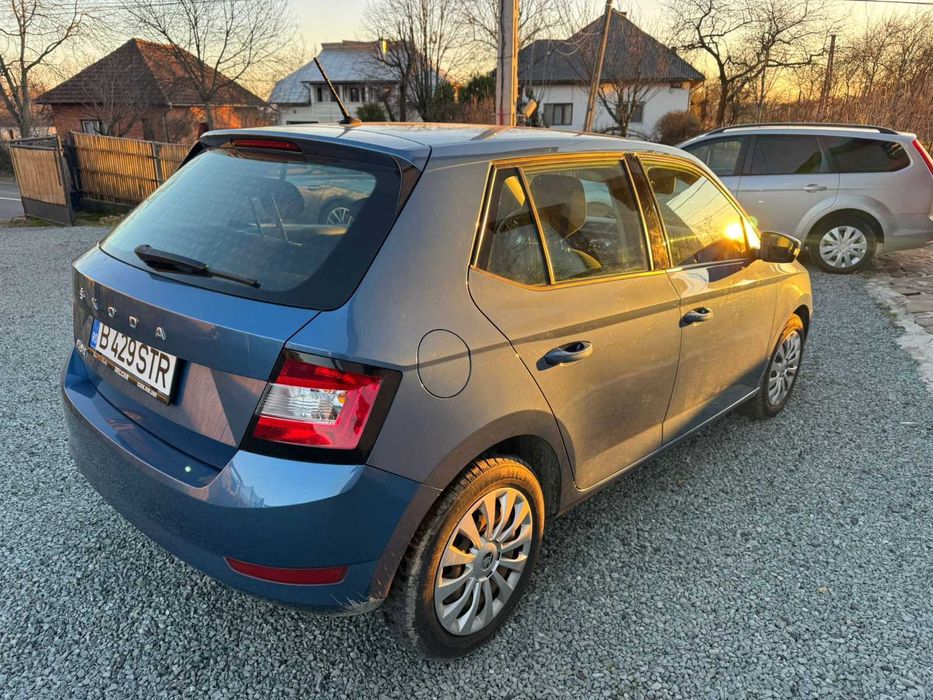 SKODA FABIA ,   2020