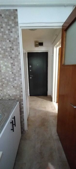Inchiriez apart. de 2 camere la Piata Progresu, SECTOR 4, București