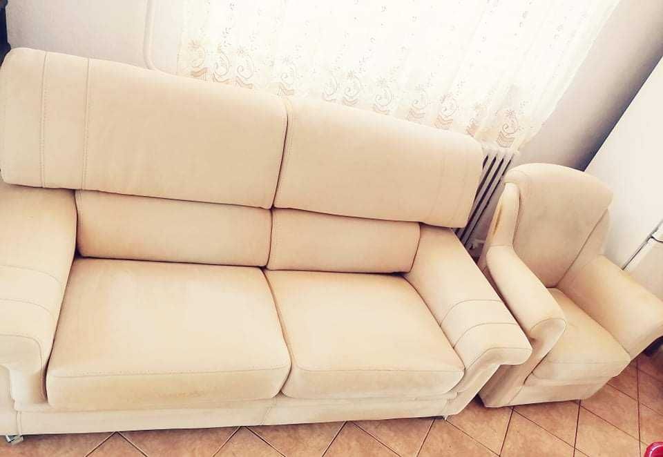 Vand canapea piele crem