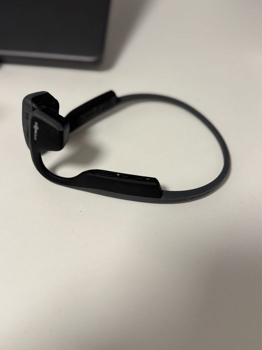 Căști AfterShokz cu conducție – stare foarte bună