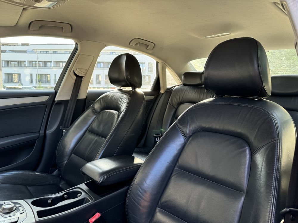 Audi A4 // 2.0 TFSI / Automat / Bang&Olufsen // S Line