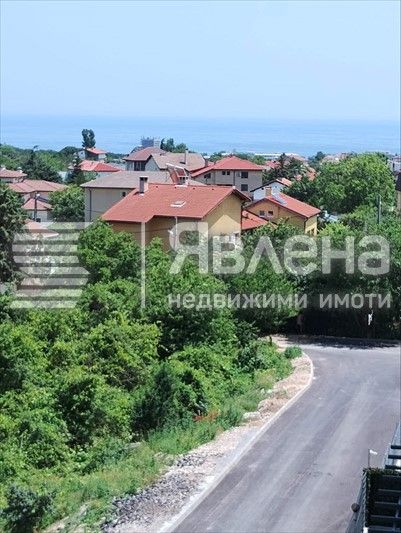 Двустаен апартамент в Бела Вита