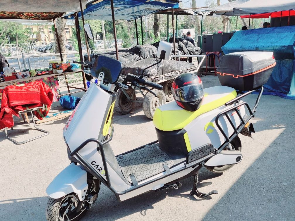 Elektro Skuter Garow Armada Motors