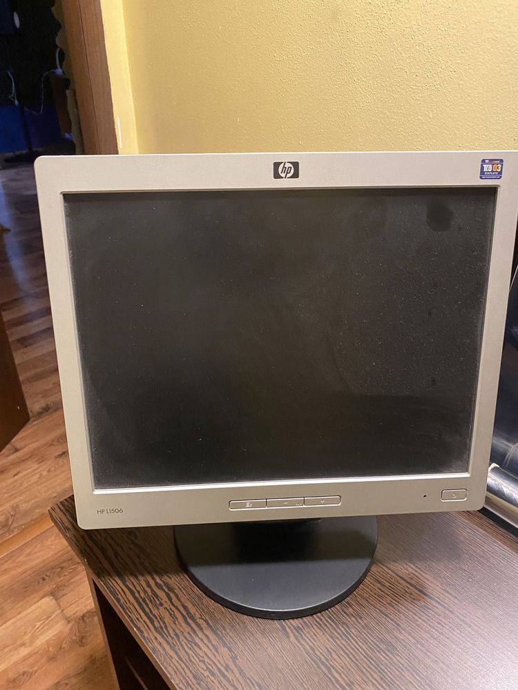 Monitor LCD 17’ HP