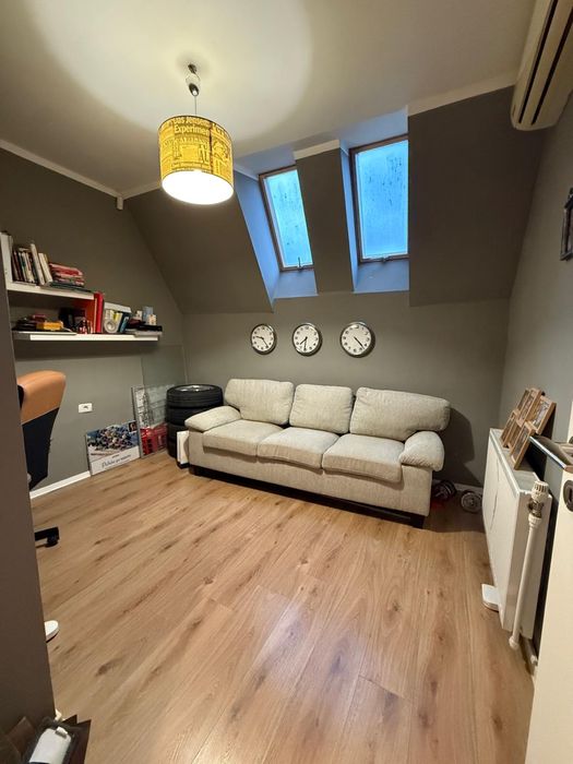 Apartament 3 camere complet mobilat mansarda + pod generos