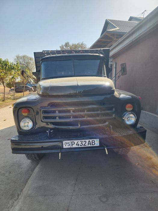 Zil kvadrat Samosval