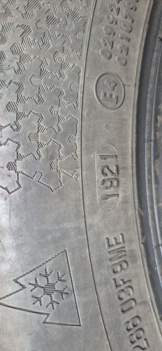 Continental TS870. 205/55R16