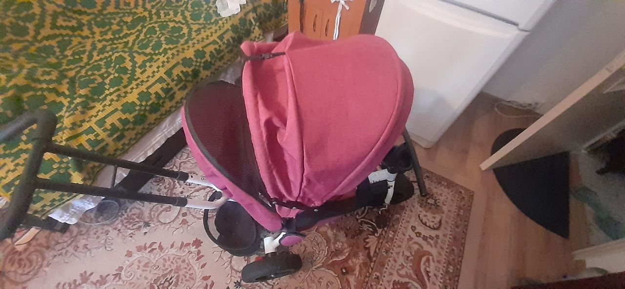 Tricicleta Copii Cu Pozitii Somn, Roti Din Cauciuc, Kubi Mov 066