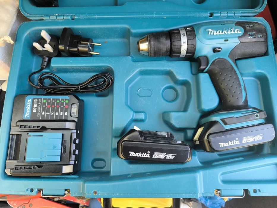 makita filetanta cu acumulator și rotopercutor Bosch