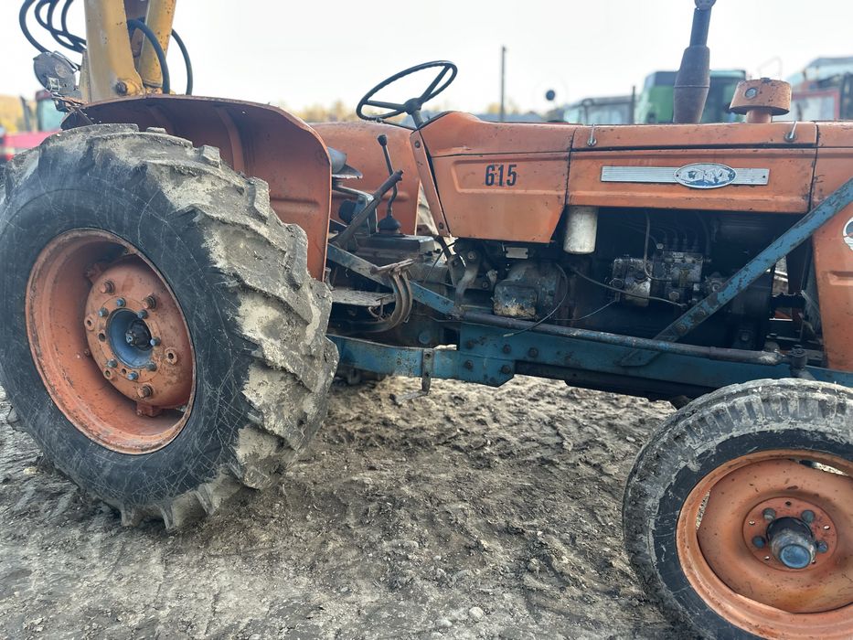 Tractor fiat 615