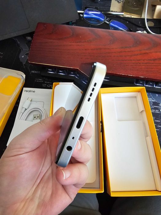 Realme Note 70T – Златист | 128 GB | 4 GB RAM | Чисто нов | Гаранция