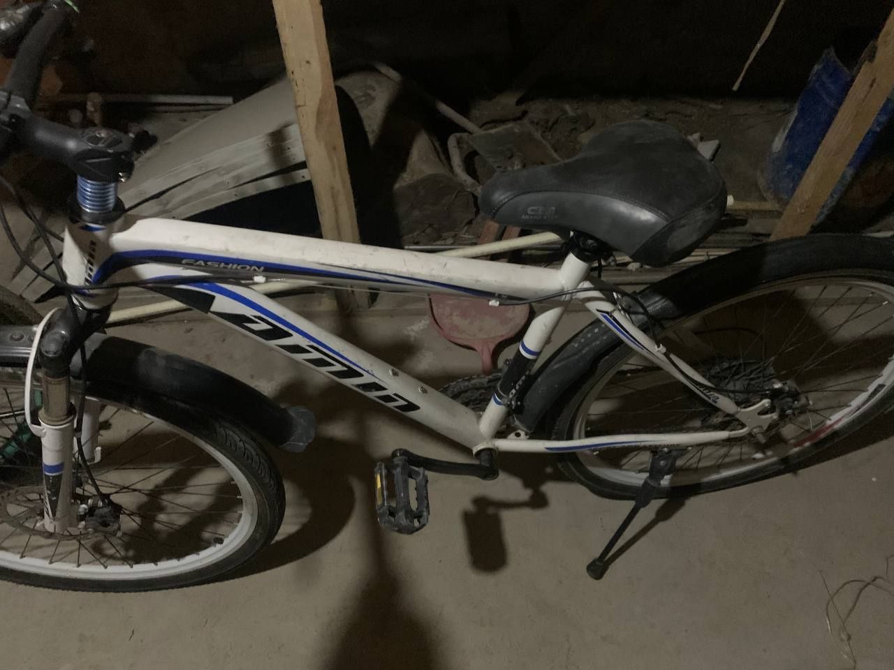 Velosapet sotiladi