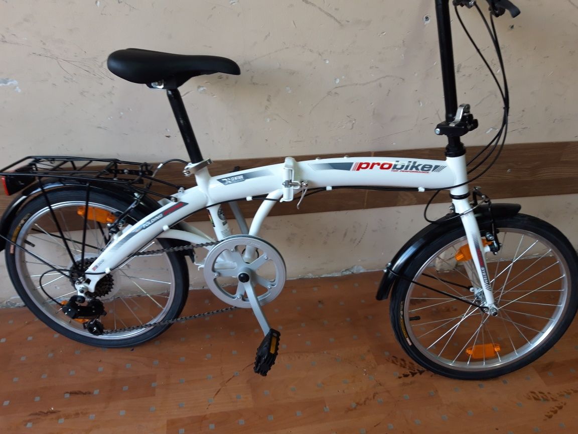 Разпродажба нов сгъваем велосипед  бял  с огъната рамка - 350 лв.