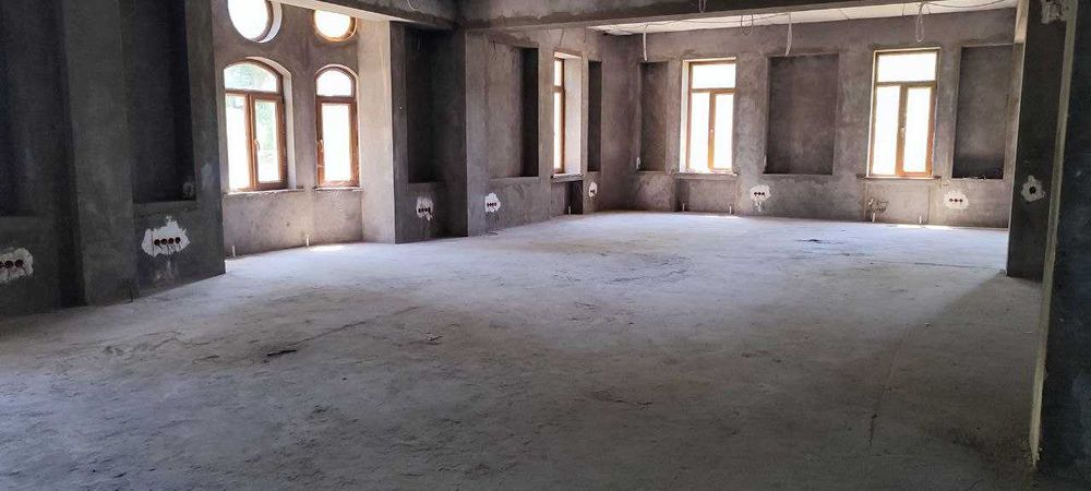 [SM] Продаётся здание в самом центре города — ориентир ЦУМ