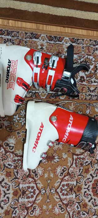 Clapari Atomic Race flex 140