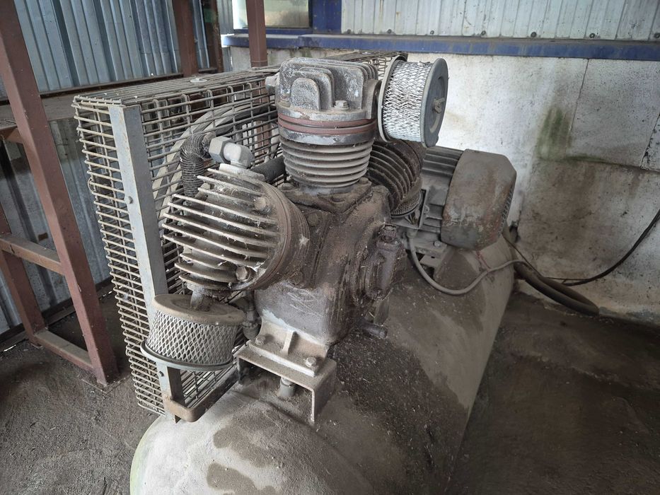 Компресор за въздух 500л.