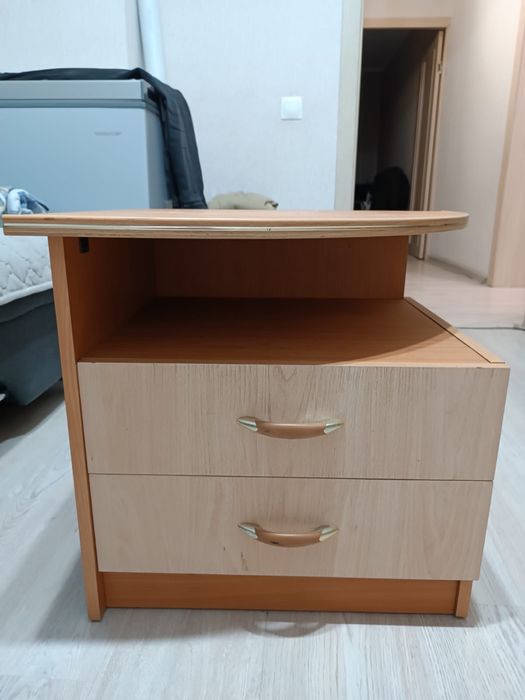 Продам тумбы прикроватные