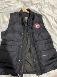 Vesta Canada Goose