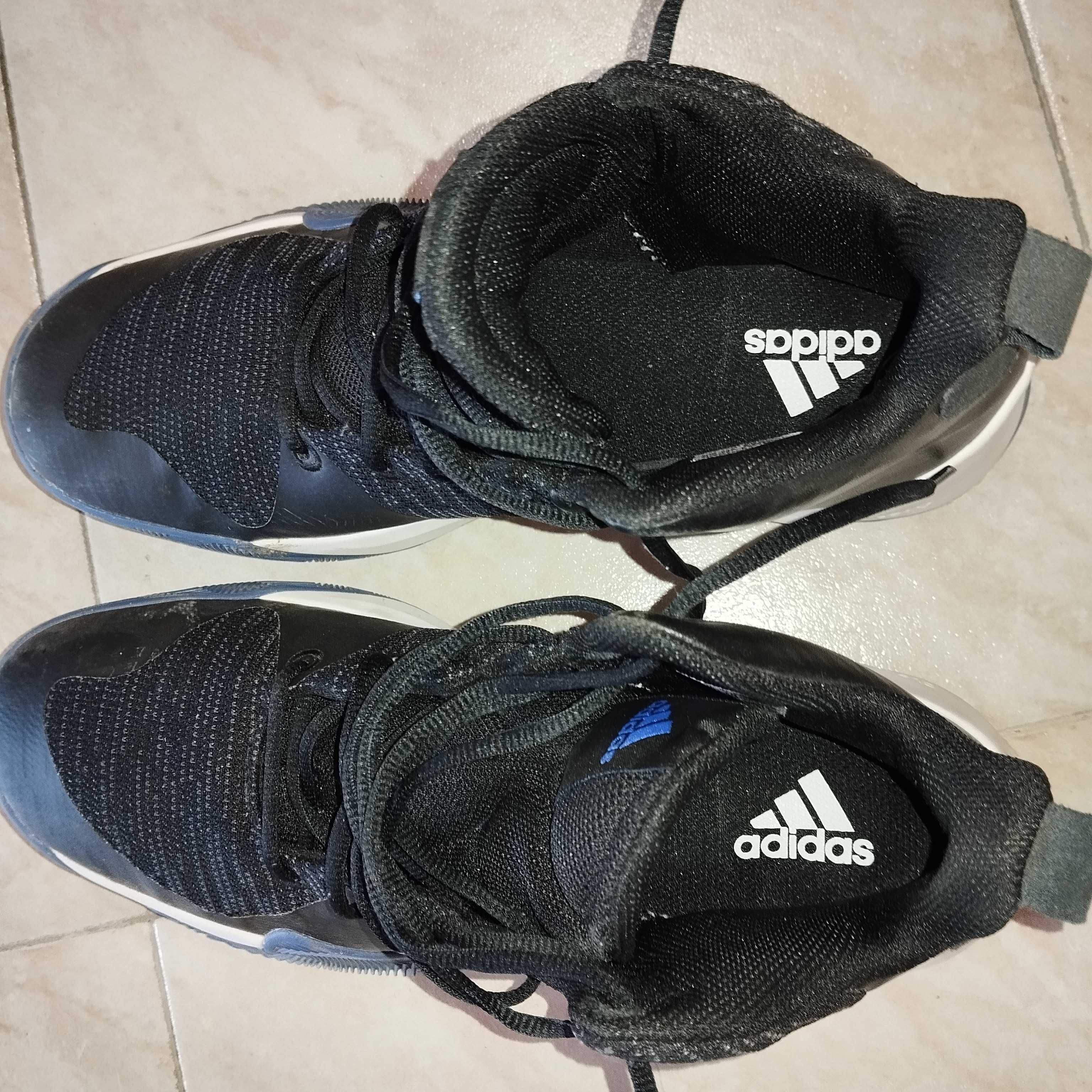 Маратонки Adidas