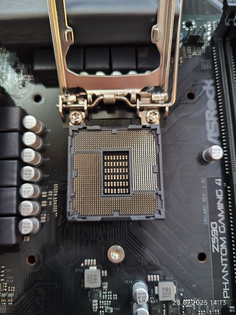 Комбо Asrock Z590 Phantom Gaming 4, Celeron G5905, RAM 4GB DDR4