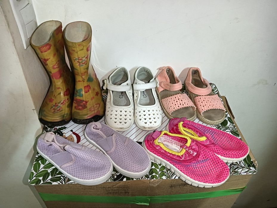 Lot încălțăminte măsura 24