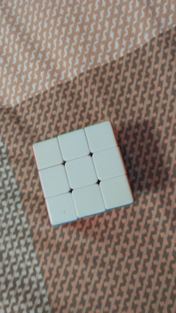 Cub Rubik 3x3 Twist