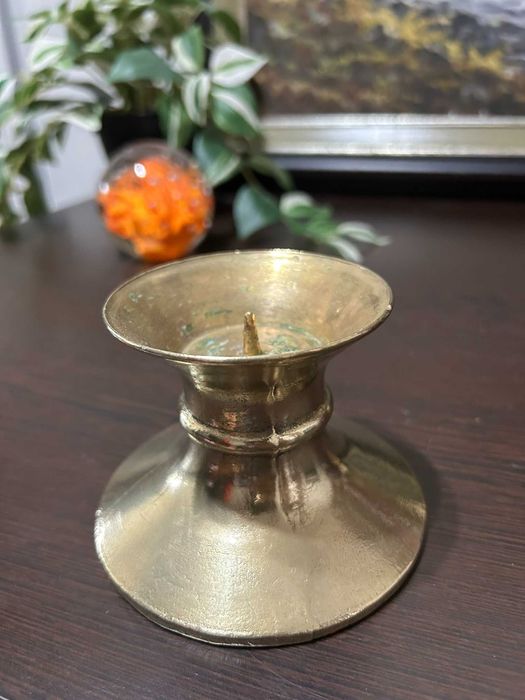 MA058 Sfesnic masiv de bronz 350g 8cm diametru lumanare si 12 cm baza