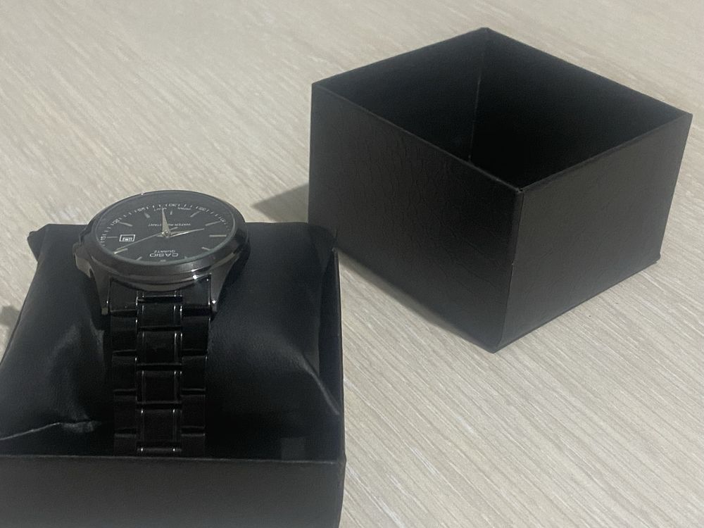 Продаю часы Casio