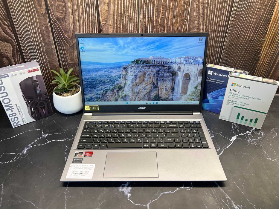 Acer Aspire 15 Ryzen 7-5700U / 16GB / 512GB / Radeon Graphics / N23