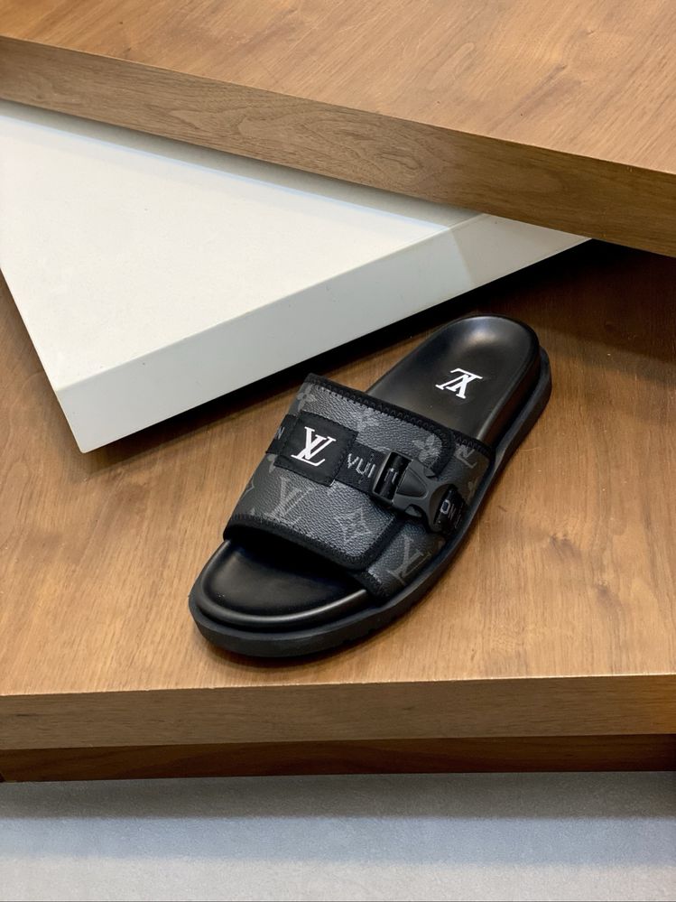 Slapi Louis Vuitton , noi , premium , 42