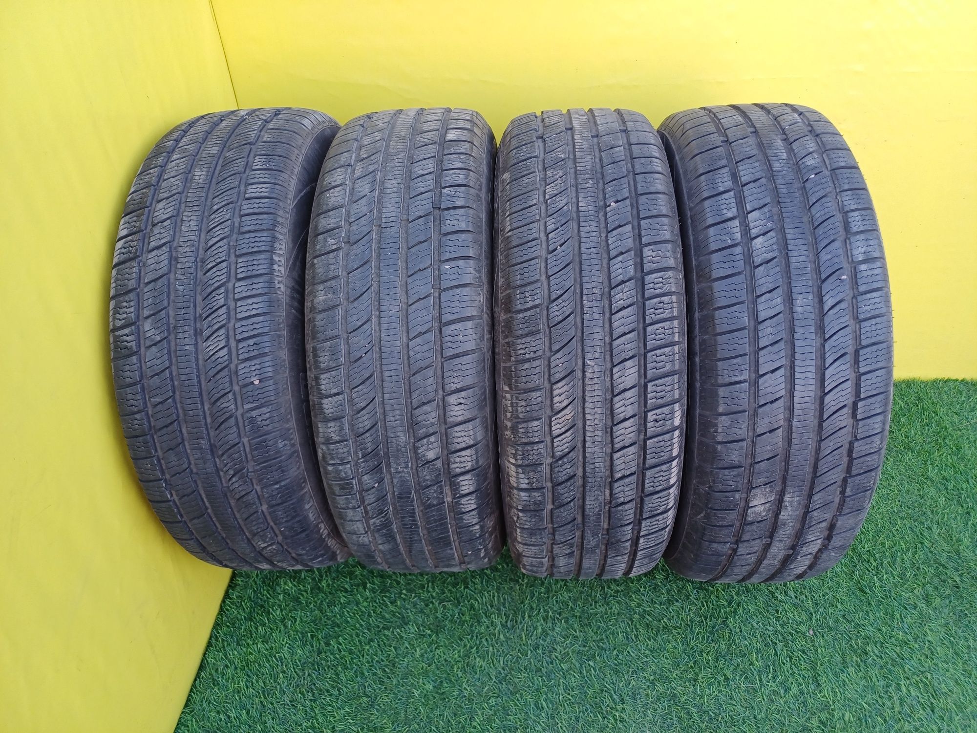 Шины 235/60 R18 Ovation комплект.