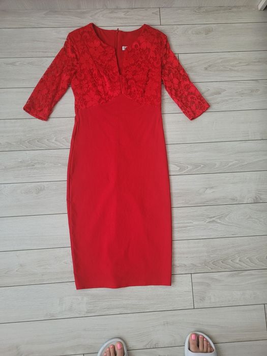 Rochita rosie marime M