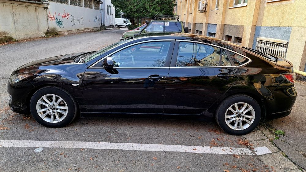 Vând Mazda 6, 2.0 diesel, limuzina