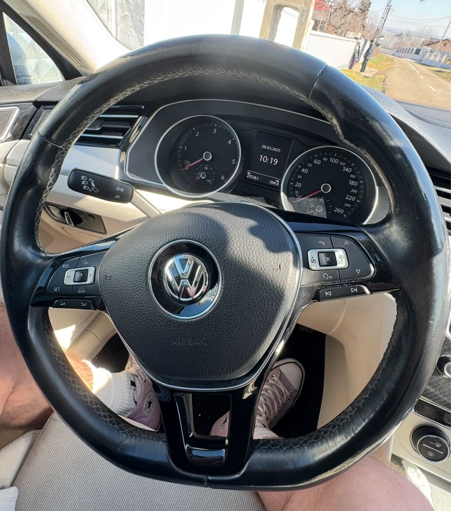 Dezmembrez Passat B8 2015