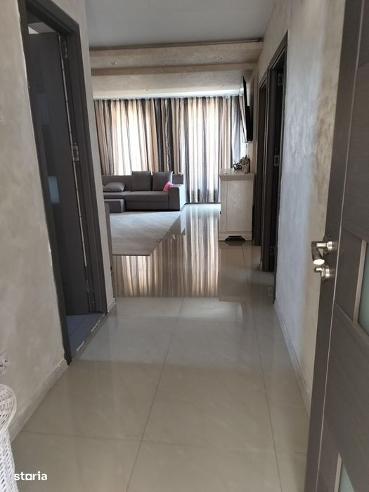 Vând casa noua si  moderna Piscani ,2 km de Mioveni