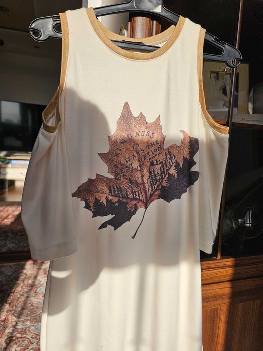 Бежова рокля Arogans