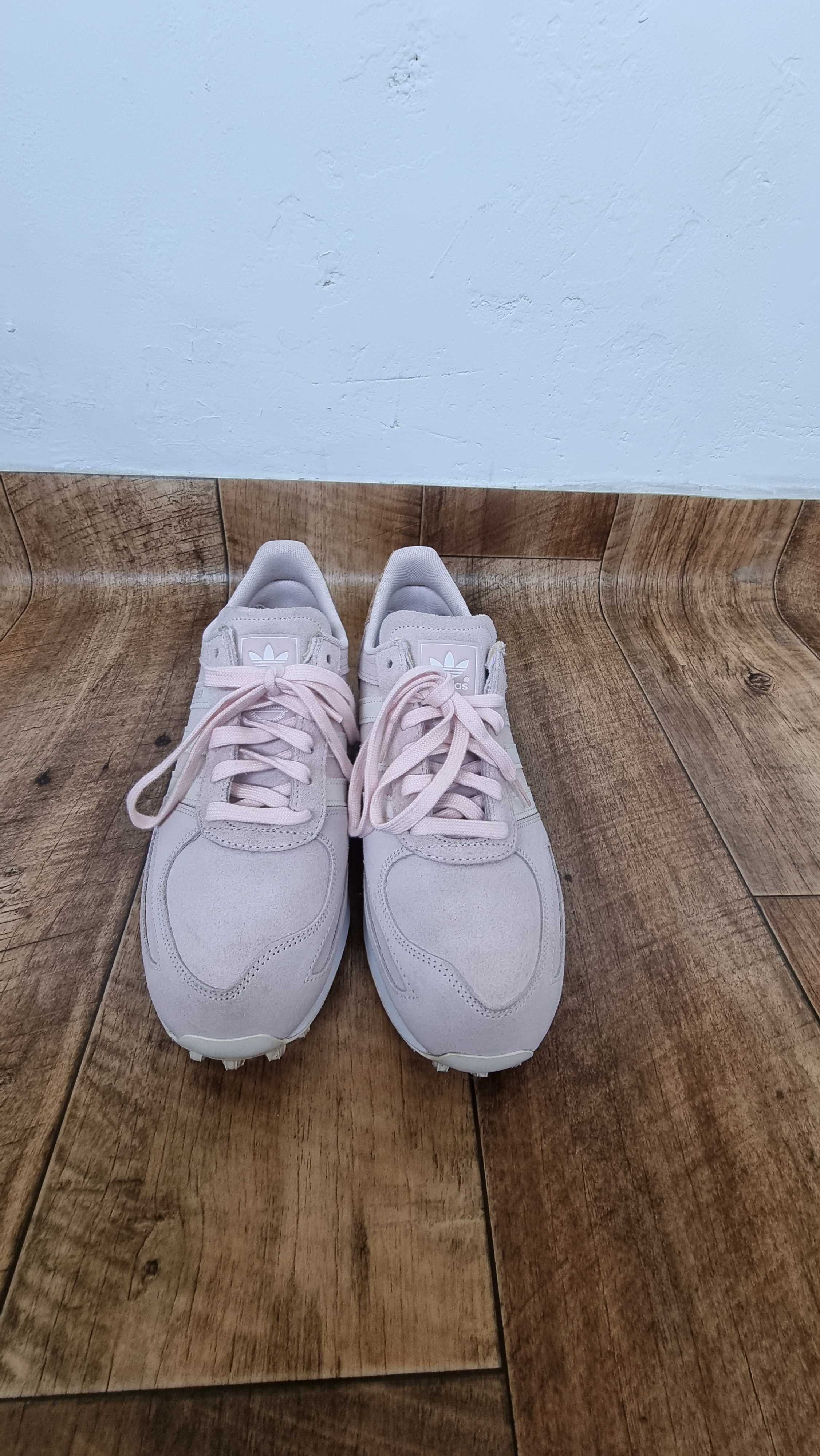 Adidas,New Balance,Mustang,Zara sneackers,различни размери