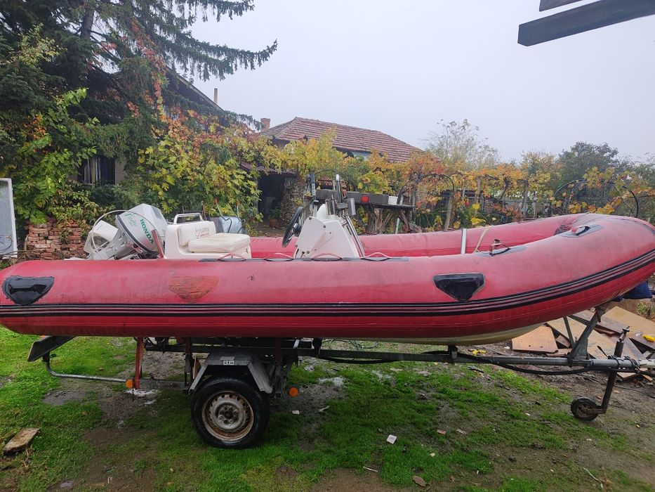 Лодка риб/RIB 5м. с колесар