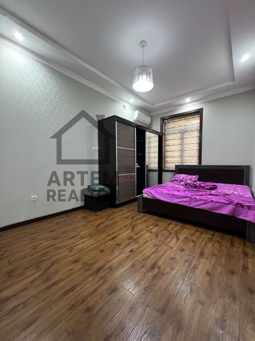 ул.Буюк Ипак Йули 2/1-0/4 85м2 центр Луначарского Новостройка