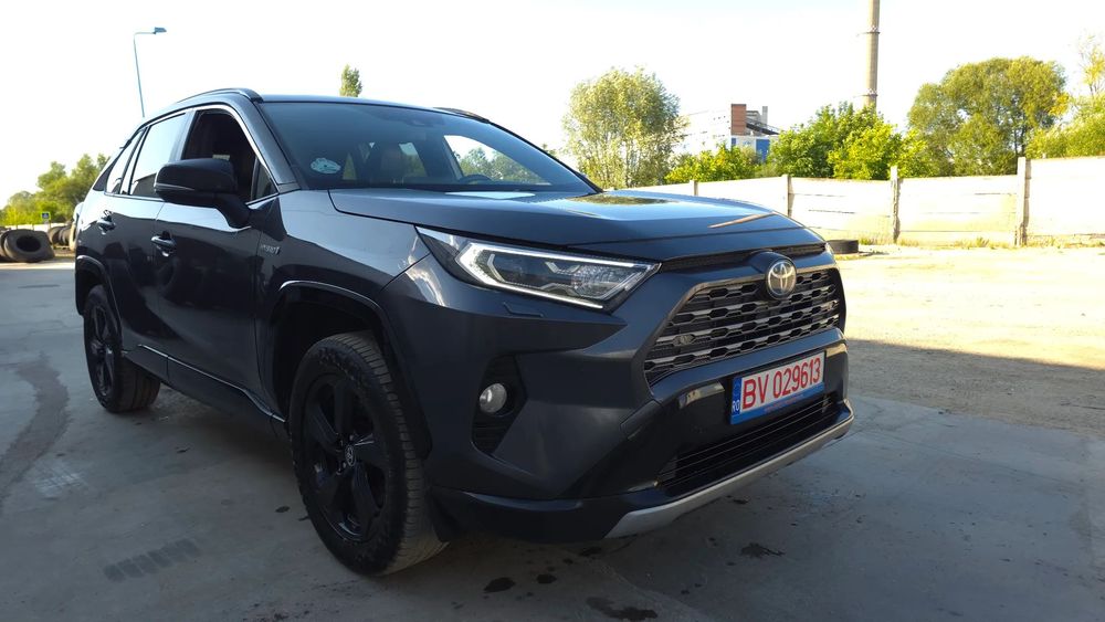 Toyota RAV4 2.5 Hybrid 218 hk H3 Bus. Style