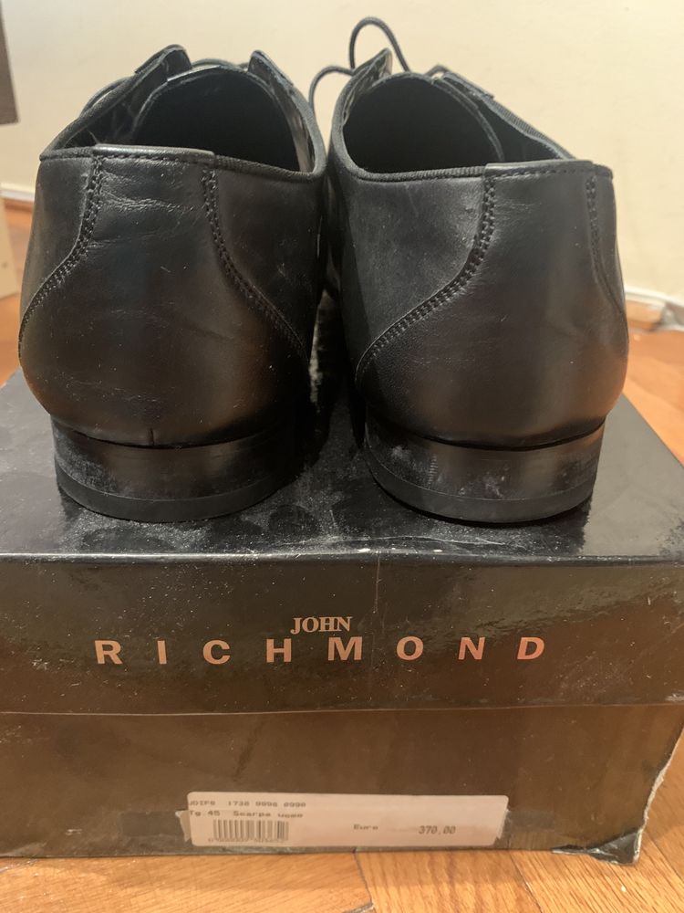 Vind pantofi bărbați Richmond