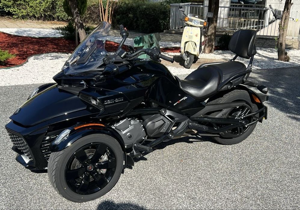 CAN-AM Bombardier Recreational